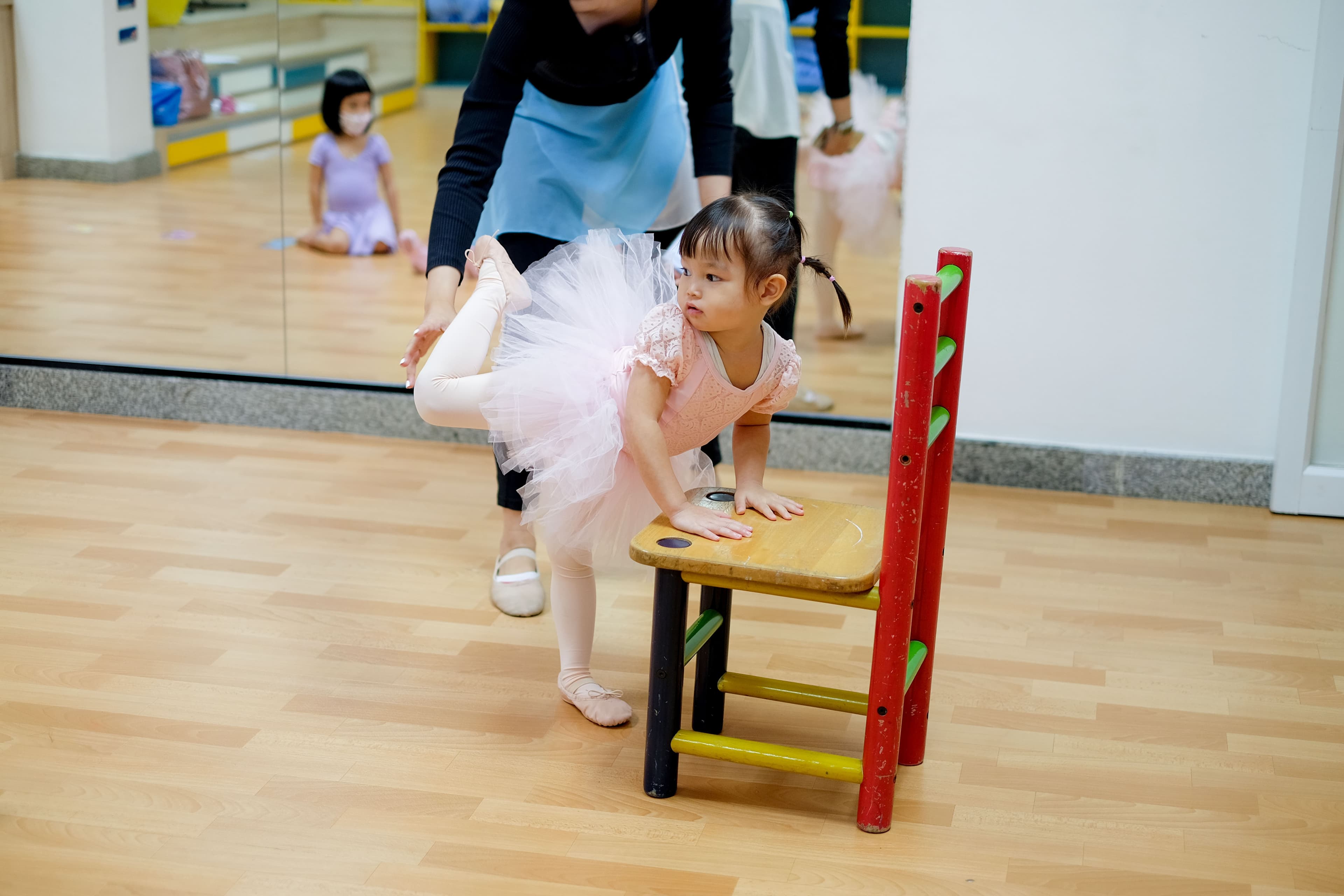 A NIVA American International School kindergarten student learning ballet