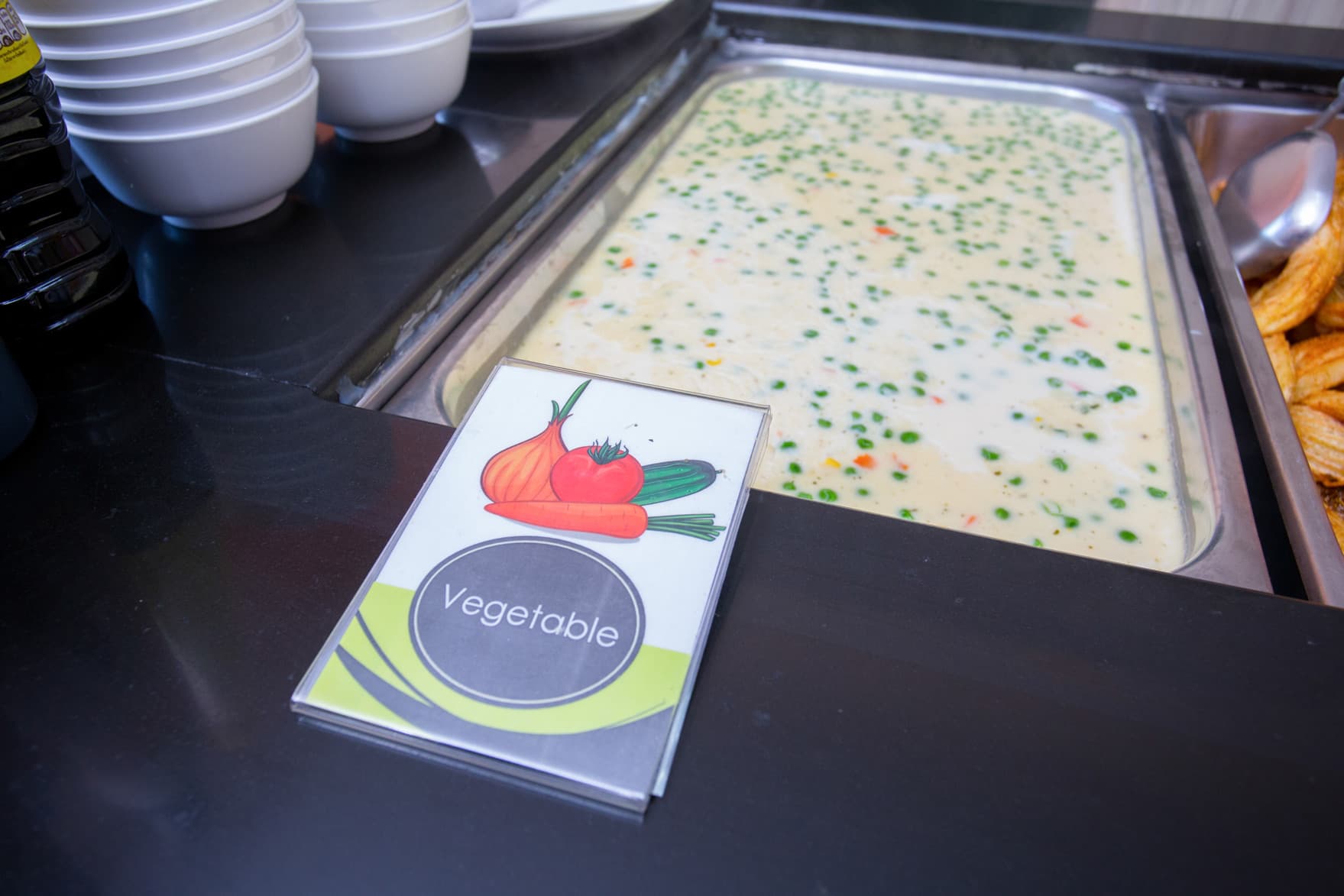 NIVA Canteen - Vegetable label in front of a vegetable soup